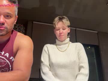 couple
        e13ven11 cam image #3304714