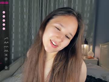 girl
        _firefly___ cam image #2016960