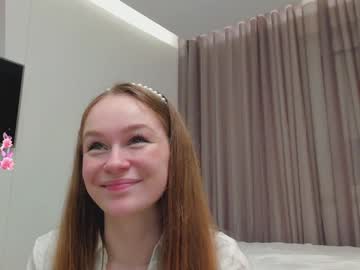 girl
        luna_gracee07 cam image #5299349