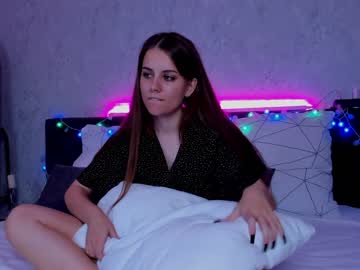 girl
        ellis_frisk cam image #2041288