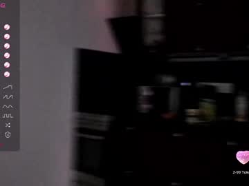 girl
        andrea__tasty cam image #6205423