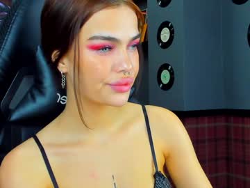 girl
        angel_sapphire_ cam image #4959072