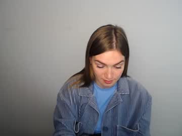 girl
        bertatii cam image #122570