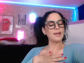 girl
        milf_lacey cam image #6777282
