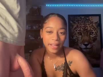 girl Cam Girls Get Busy With Their Dildos With No Shame with lunaa_11