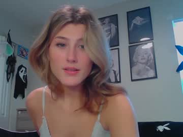 girl
        briadominick cam image #5205054