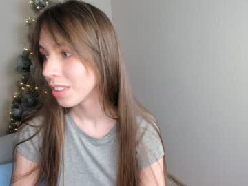 girl
        catherinemahoney cam image #389296