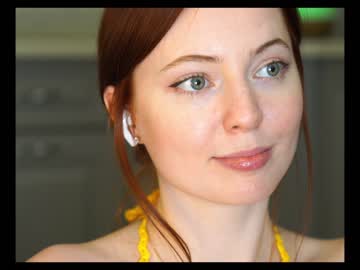 girl
        _elisa_omm_ cam image #699616