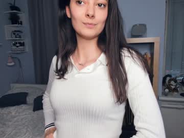 girl
        your_embrace cam image #5353981