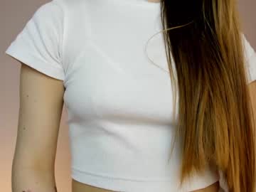 girl
        candy__mandy cam image #1454047