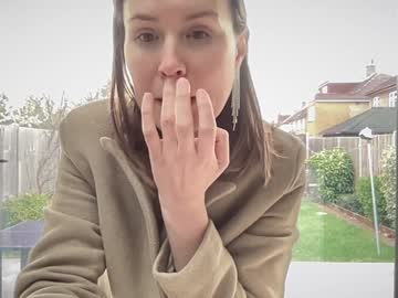 girl
        eatmypie69 cam image #6417534