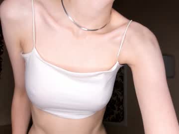 girl
        evaelvise cam image #4968443