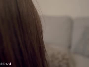 girl
        auddicted cam image #1113716