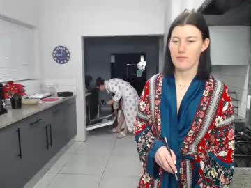 girl
        classyndacunt cam image #4133357