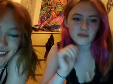 couple
        lilynrose cam image #1262124
