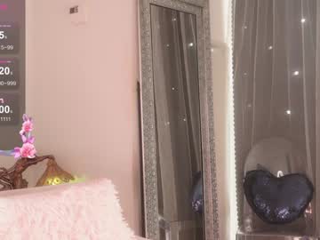 girl
        mysticxkitty cam image #4722436