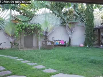 girl
        loollypop24 cam image #3694700