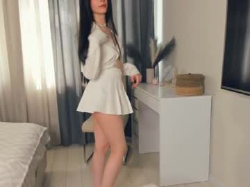 girl
        jackie_laurent cam image #4383049