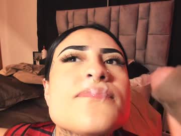 couple
        sweetdevils_666 cam image #1815653