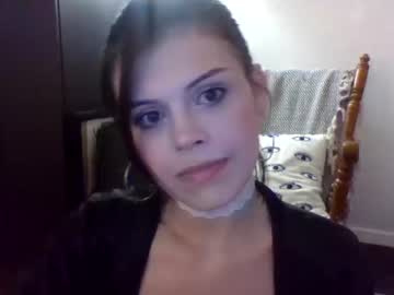 girl
        dreamlilys cam image #4147678