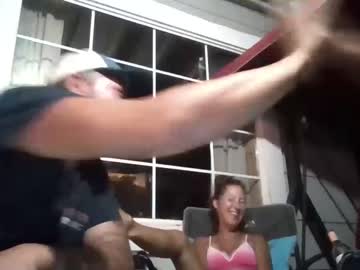 couple
        jdcumzzz cam image #1989947