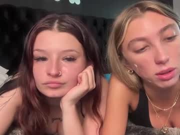 girl
        hiikylie cam image #6679689