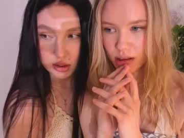 couple
        kaylaadams cam image #6581601