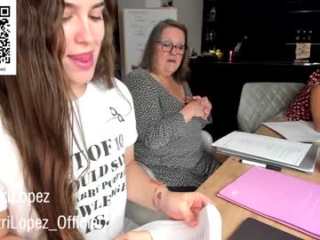 girl
        crazypaty cam image #1016635