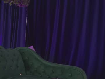 girl
        nicolesarahx cam image #4241461