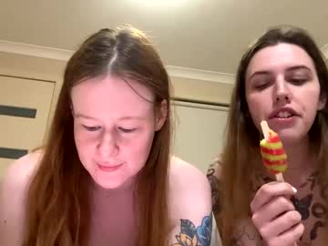 couple
        lesbianlovers38 cam image #5146191
