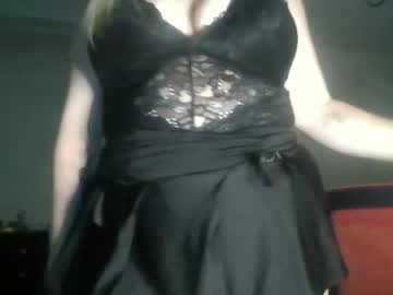 girl
        dumb_blonde69 cam image #4544000