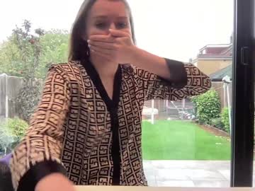 girl
        eatmypie69 cam image #5253680