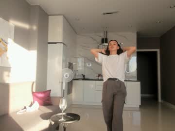 girl
        lindabecka cam image #2479843