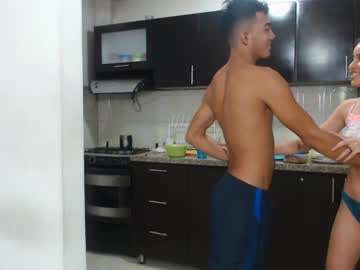 couple
        secrethause71605 cam image #1893325