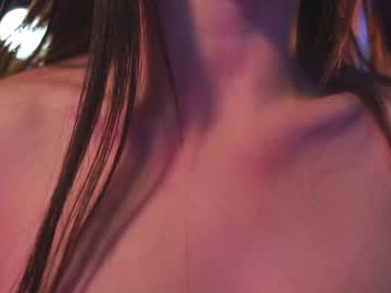 girl
        lucie_beltran cam image #4199330