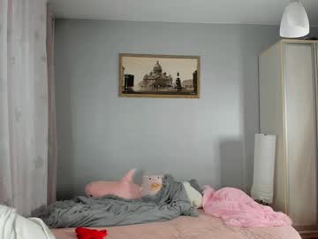girl
        _mito_69 cam image #6924374