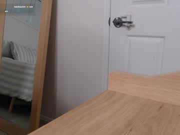 girl Cam Girls Get Busy With Their Dildos With No Shame with sexyskyee_