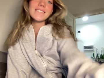 girl
        angel_from_sky cam image #6266818