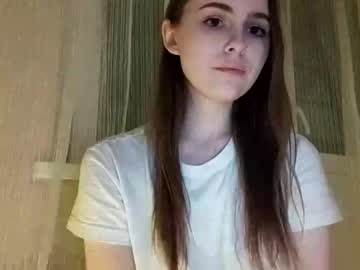 girl
        jennyjansen cam image #2425927