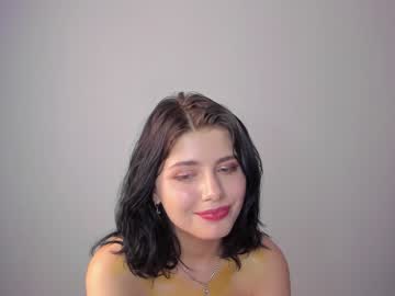 girl
        dorio___s cam image #2649042
