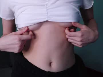 girl
        cathrynhenley cam image #4786351