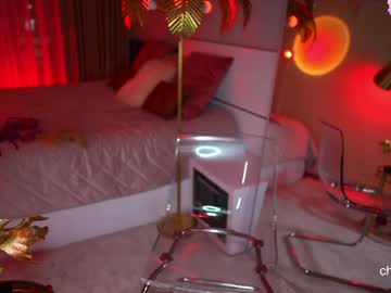 girl
        chloe_ri cam image #4824009