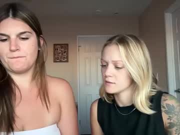 couple
        laineexjade cam image #5428920