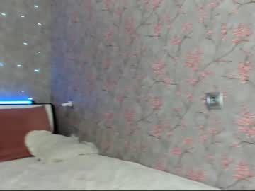 couple
        al1ce_fox cam image #2389459