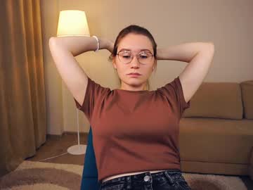 girl
        odelynaclay cam image #5126402