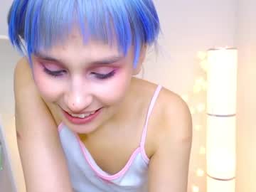 girl
        kiya_mi cam image #728179