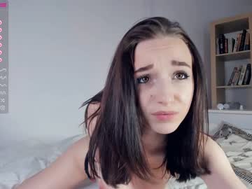 girl
        aquadevide cam image #1675062