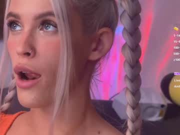 girl
        blush_mikki cam image #6187221