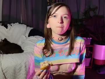 girl
        elenafealy cam image #2907268