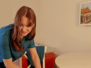 girl
        garyncoaker cam image #4079144